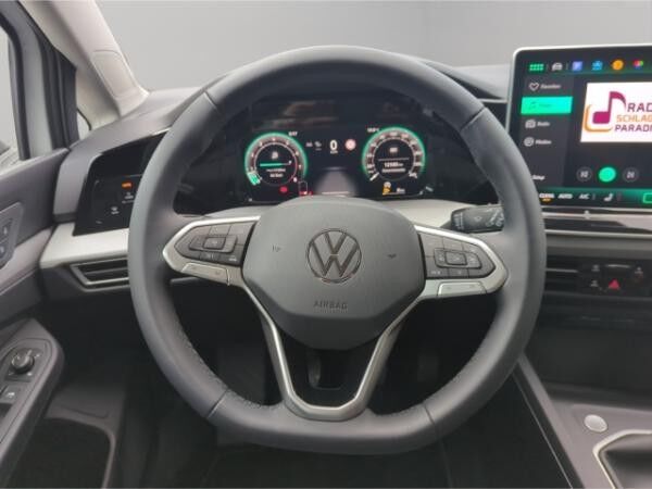 Volkswagen Golf VIII Life 1.5 TSI 6-Gang PDC,ACC,SHZ,MFL,KLIMA