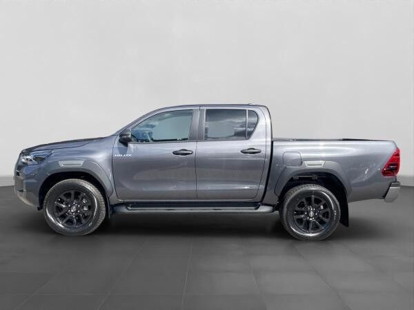Toyota Hilux Double Cab 2.8 D-4D Invincible 4x4