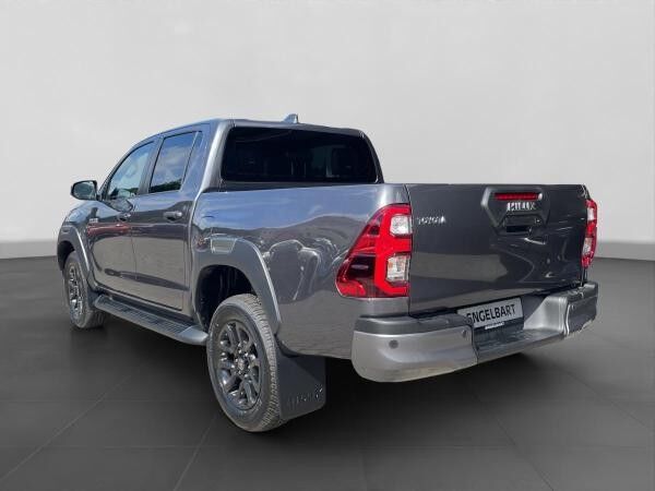 Toyota Hilux Double Cab 2.8 D-4D Invincible 4x4