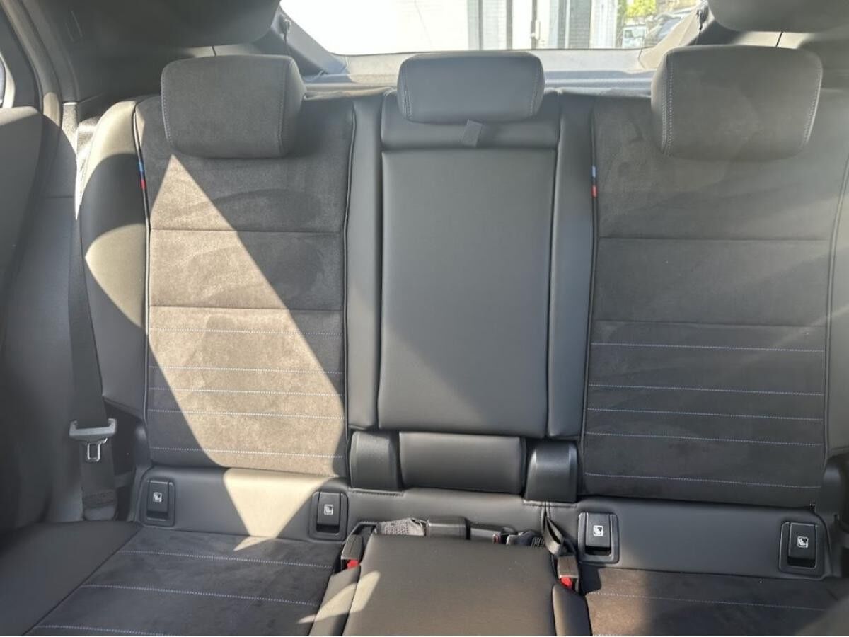 BMW iX2 eDrive20 M Sport || 19Z adapt.LED AHK