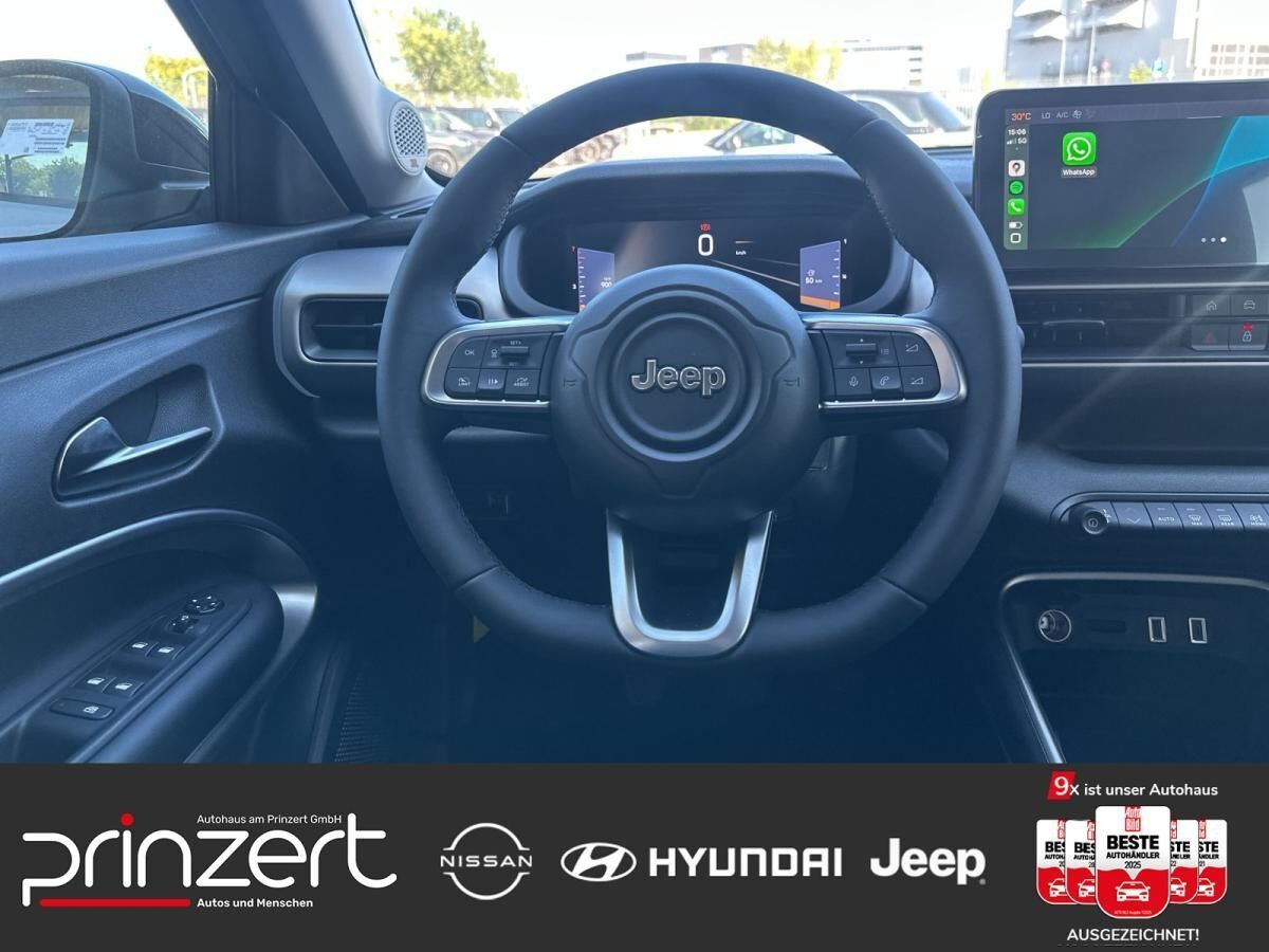 Jeep Avenger 1.2 Turbo "Summit" Infotainment-Paket
