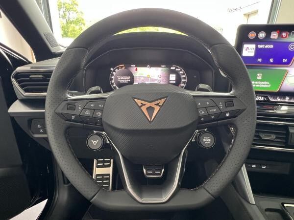 Cupra Leon 333PS ST Extreme |  AHK | Allrad | Pano | Sofort |