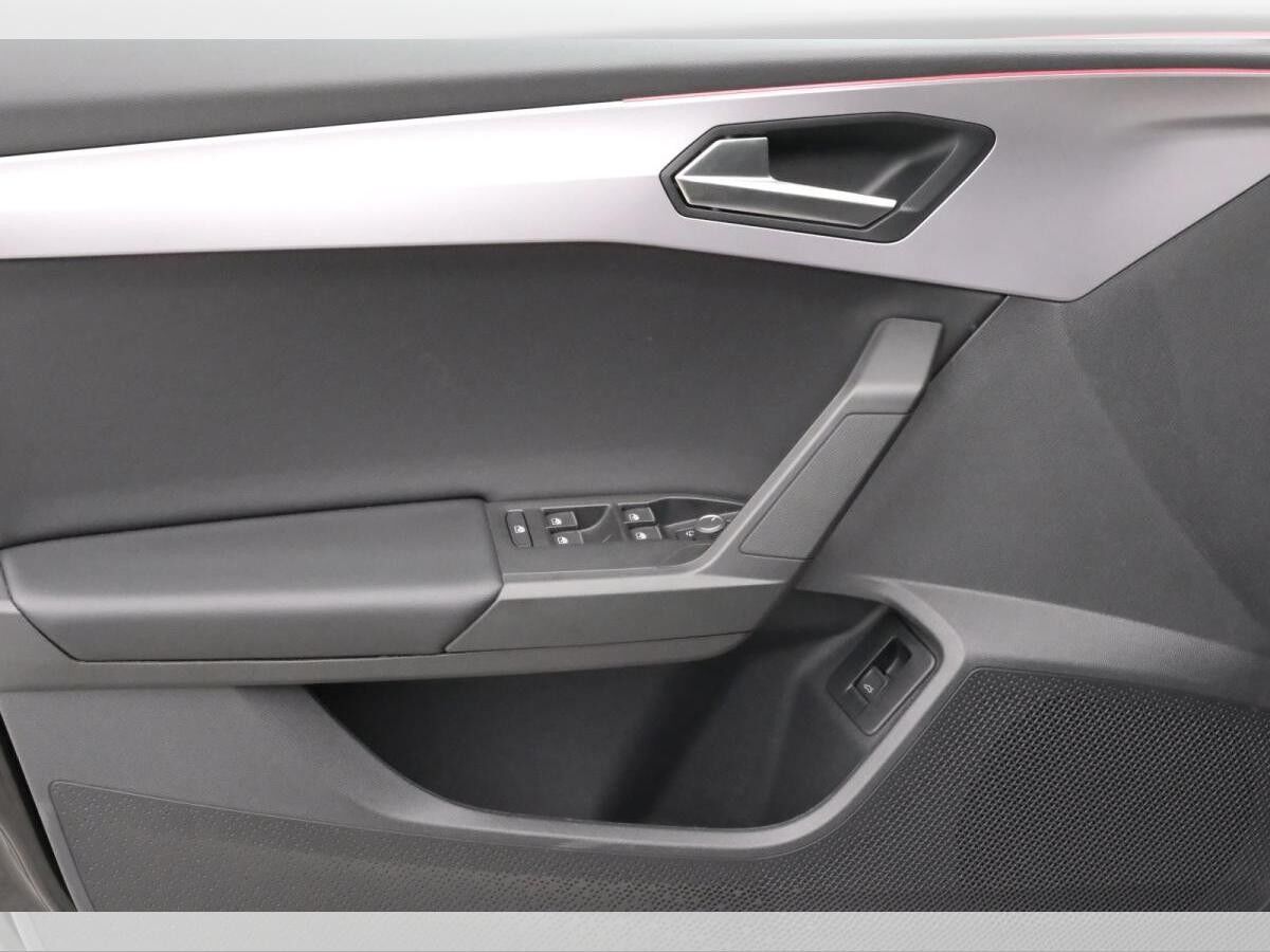 Seat Leon Sportstourer FR Black Edition 2.0 TDI 110 kW (150 PS) 7-Gang-DSG