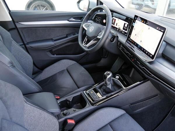 Volkswagen Golf VIII Variant Style AHK Navi Kamera HeadUp