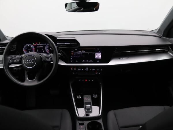 Audi A3 Sportback 30TDI S-tronic / MMI-Navi plus, ACC