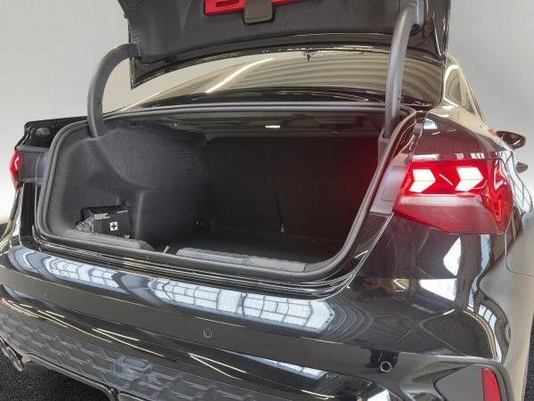 Audi S3 Limousine 2.0 TFSI Kamera virtual Navi LED DAB