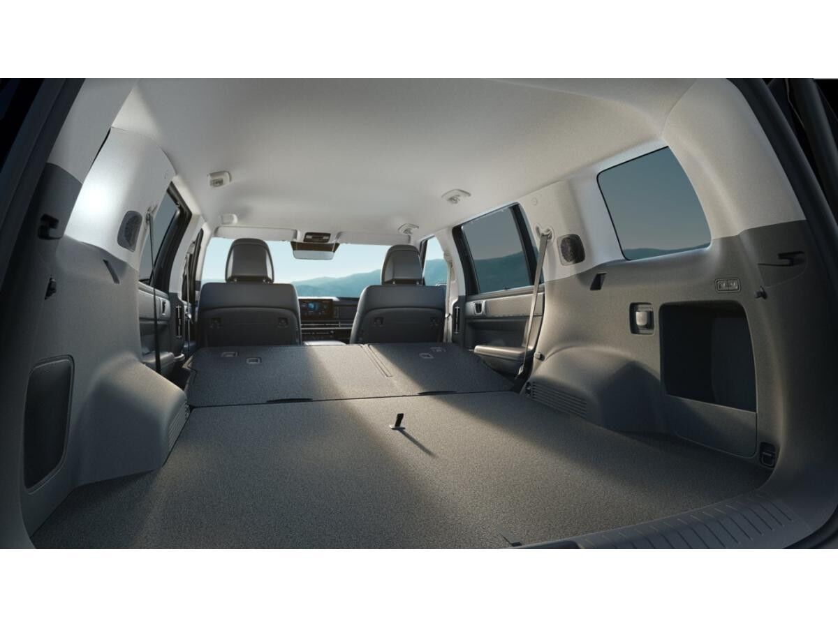 Hyundai SANTA FE INTRO 215PS Allrad 20 Zoll + 18 Zoll Winterräder (Sie sparen 2.900 €)