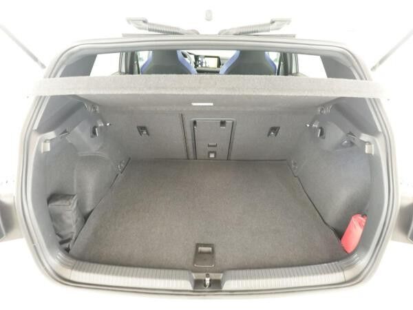 Volkswagen Golf VIII 1.4 GTE *HYBRID*ACC*LED*RFK*Navi*