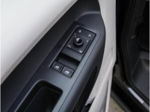 Volkswagen ID.Buzz Pro langer Radstand Motor: 86 kWh Getriebe: 1-Gang-Automatikgetriebe Radstand: 3239 mm LR