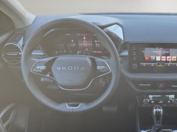 Skoda Fabia 1.0l TSI DSG Selection +ACC+BHZFS+SHZ+LED+GRA+