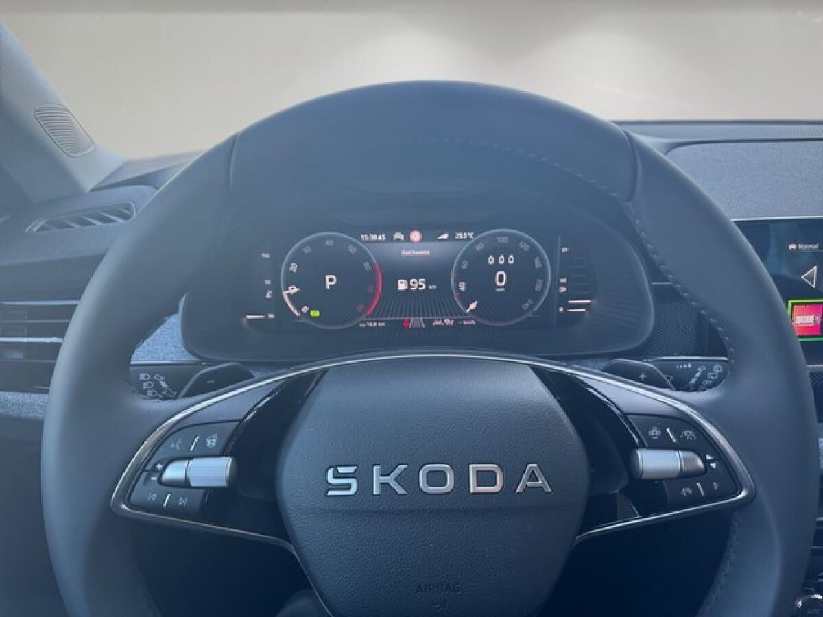 Skoda Scala 1.0 TSI DSG Tour +NAVI+ACC+GRA+SHZ+PDC+LED+