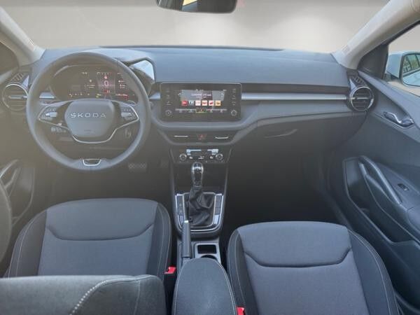 Skoda Fabia 1.0l TSI DSG Selection +ACC+BHZFS+SHZ+LED+GRA+
