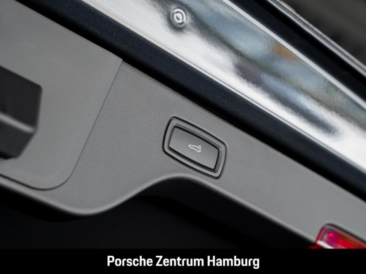 Porsche Macan 4S - Black Friday