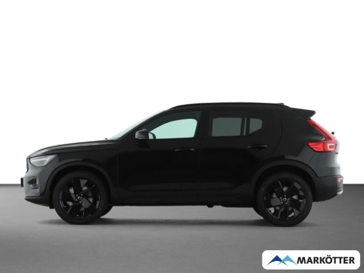 Volvo XC40 Plus Black Edition B3/Panorama/360°CAM/LED