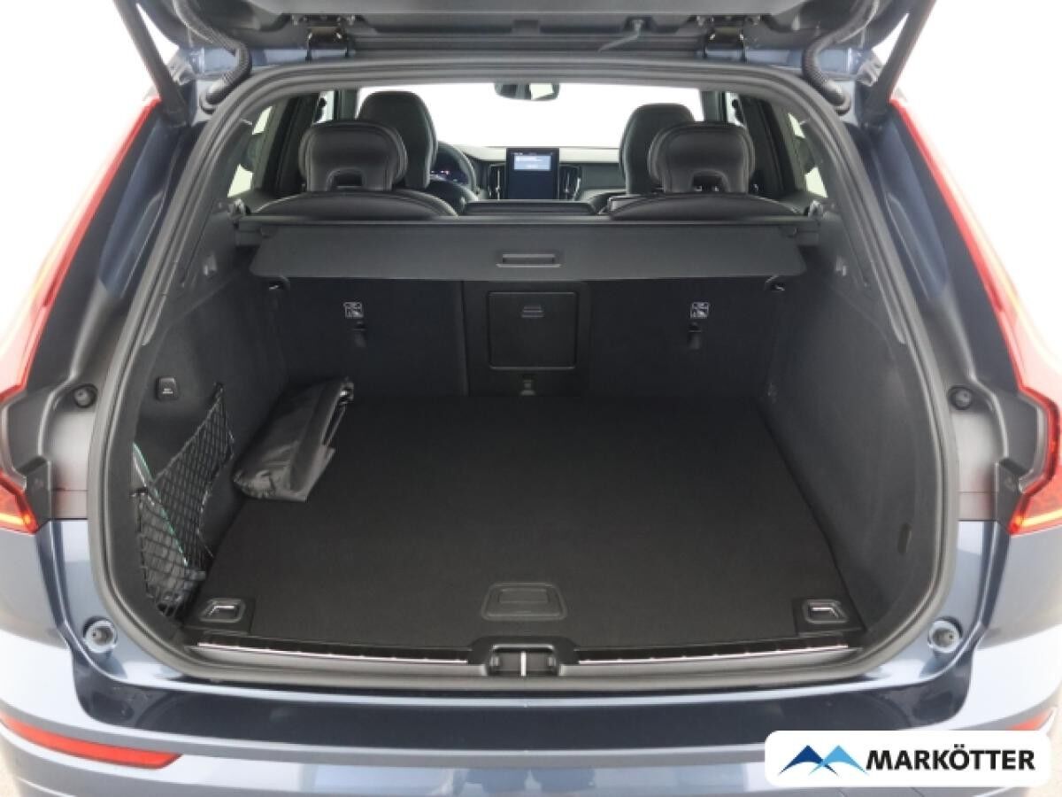 Volvo XC60 T8 AWD Plus Black Edition Plug-In Hybrid