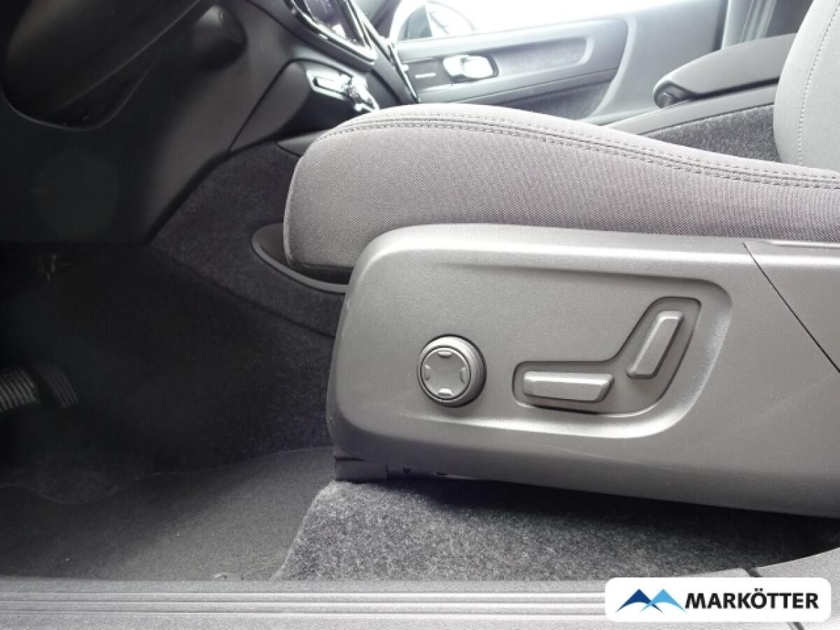Volvo EX40 Single Motor Ext. Plus Black Edition/360°