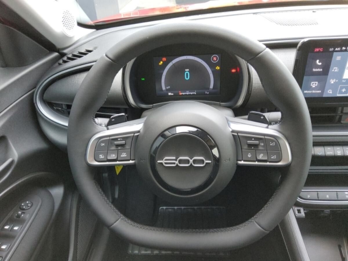 Fiat 600 Special Edition CarPlay Klima PDC SHZ LED
