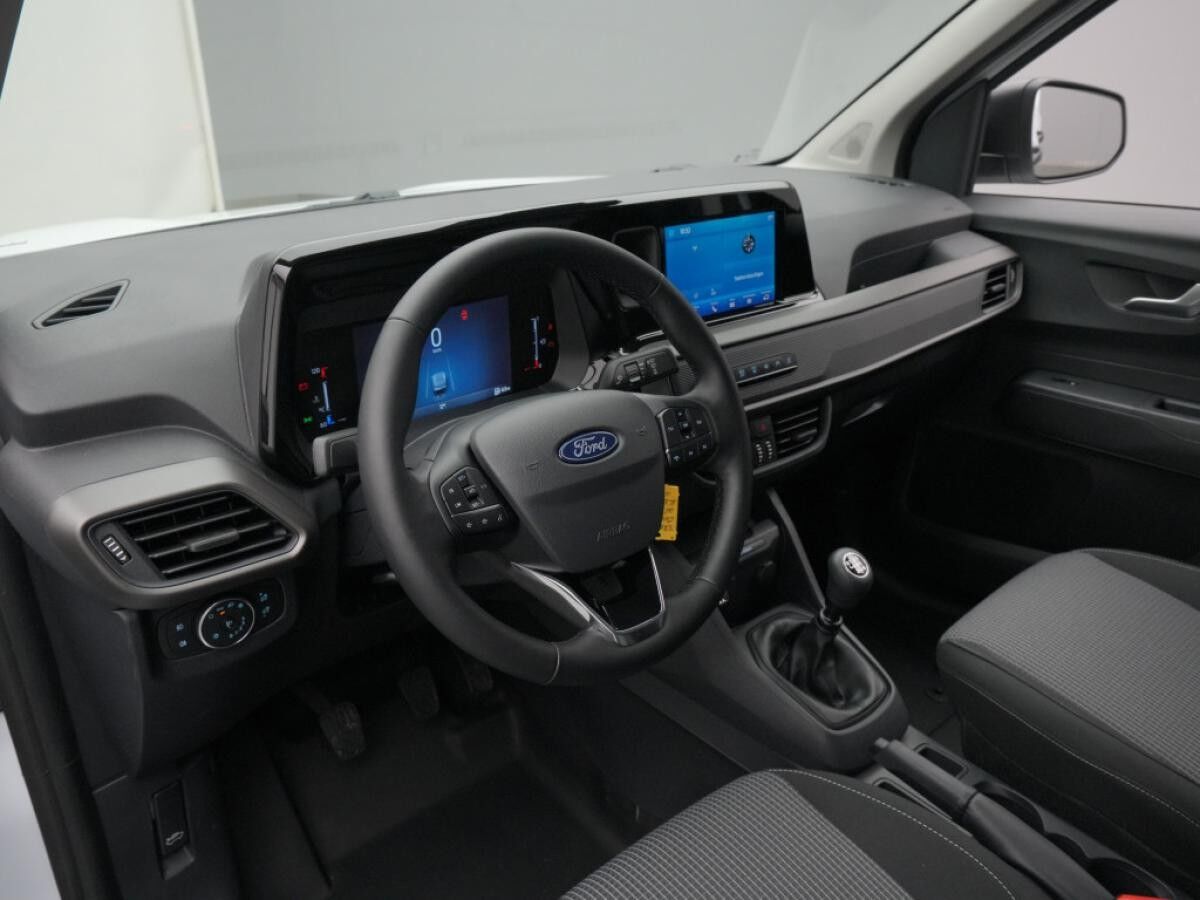 Ford Transit Courier Kasten Trend /PDC