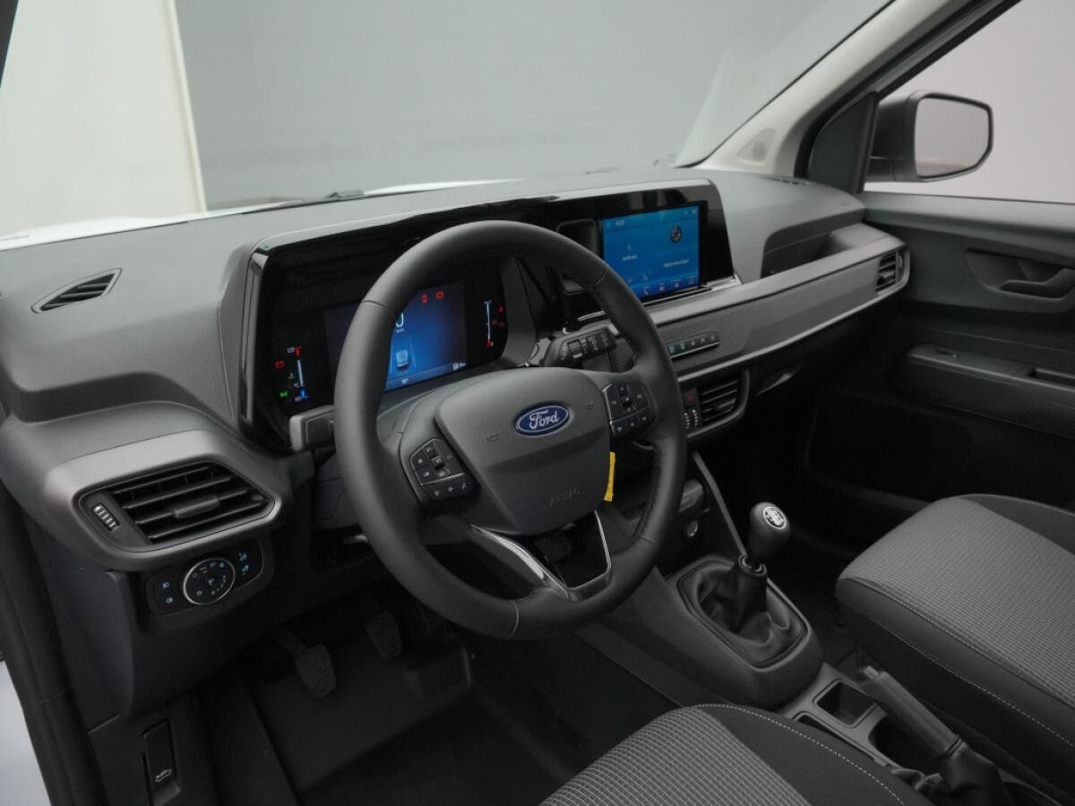 Ford Transit Courier Kasten Trend /PDC