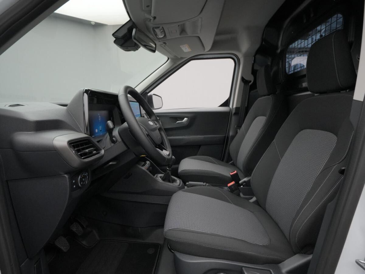 Ford Transit Courier Kasten Trend /PDC