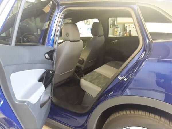 Volkswagen ID.4 Pro 210 kW Wärmepumpe LED NAVI AHK SHZ PDC LM ZV WÄRMEPUMPE  DAB+ MFL