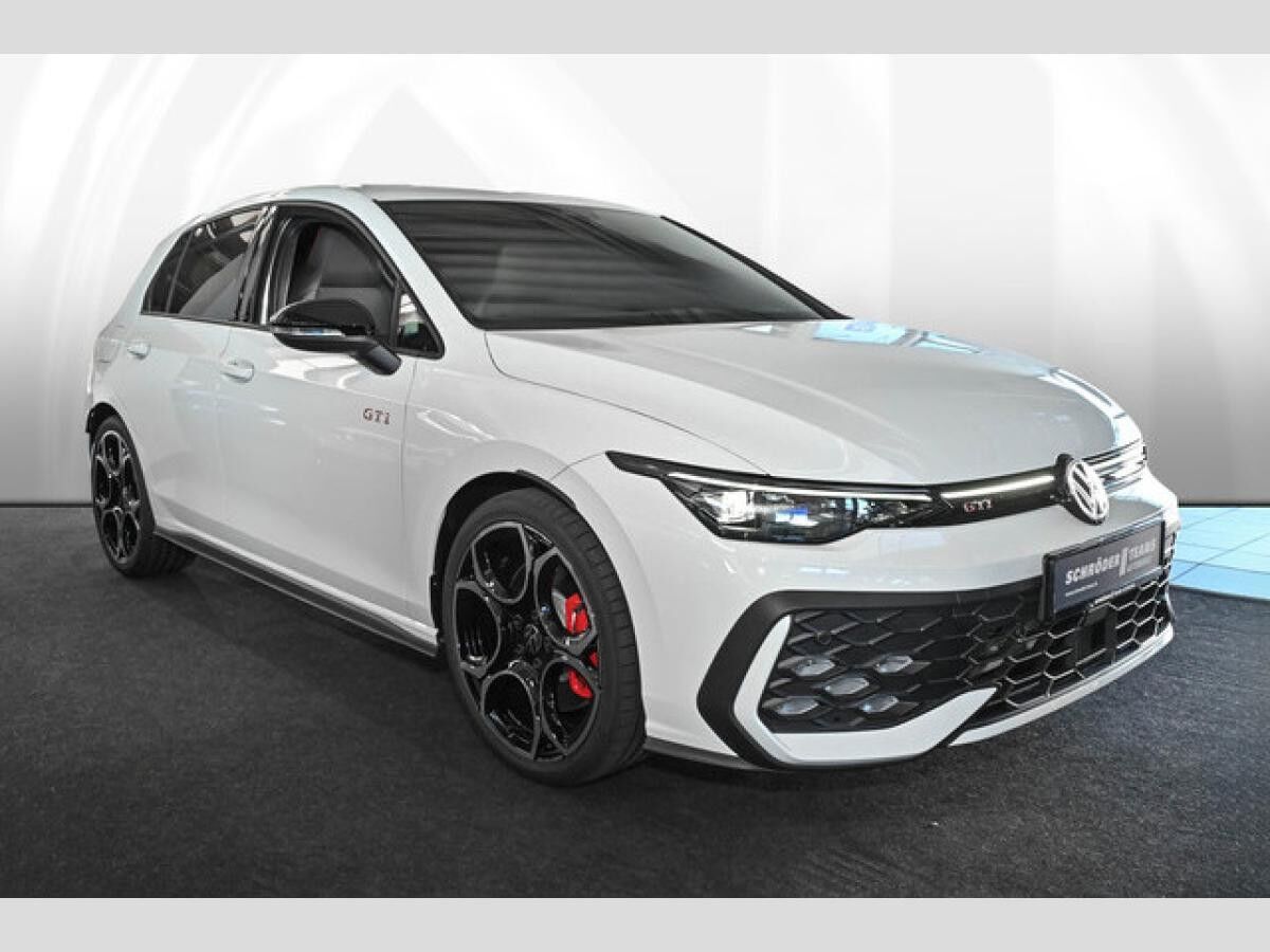 Volkswagen Golf VIII 2.0 TSI DSG  GTI Black Style