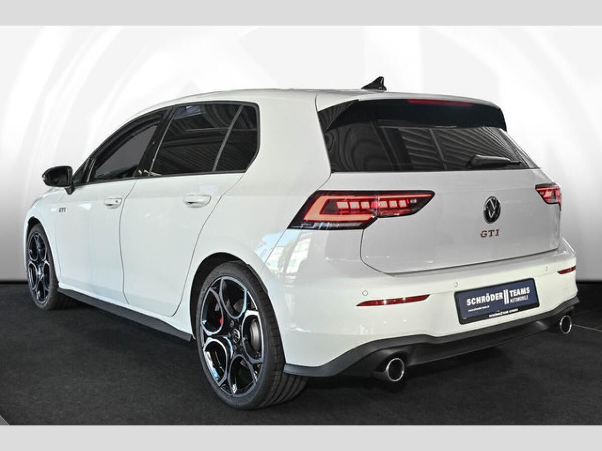 Volkswagen Golf VIII 2.0 TSI DSG  GTI Black Style