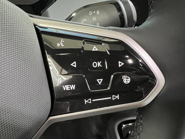 Volkswagen ID.3 PRO ENERGY MATRIX+NAVI+AHK+19+ACC+HEAD+KAM