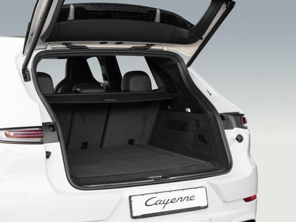 Porsche Cayenne E-Hybrid, SportDesign, HuD, Inno, AHK