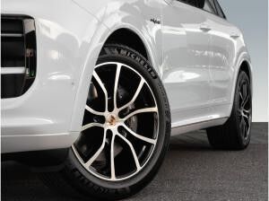 Porsche Cayenne E-Hybrid, SportDesign, HuD, Inno, AHK