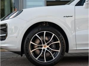 Porsche Cayenne E-Hybrid, SportDesign, HuD, Inno, AHK