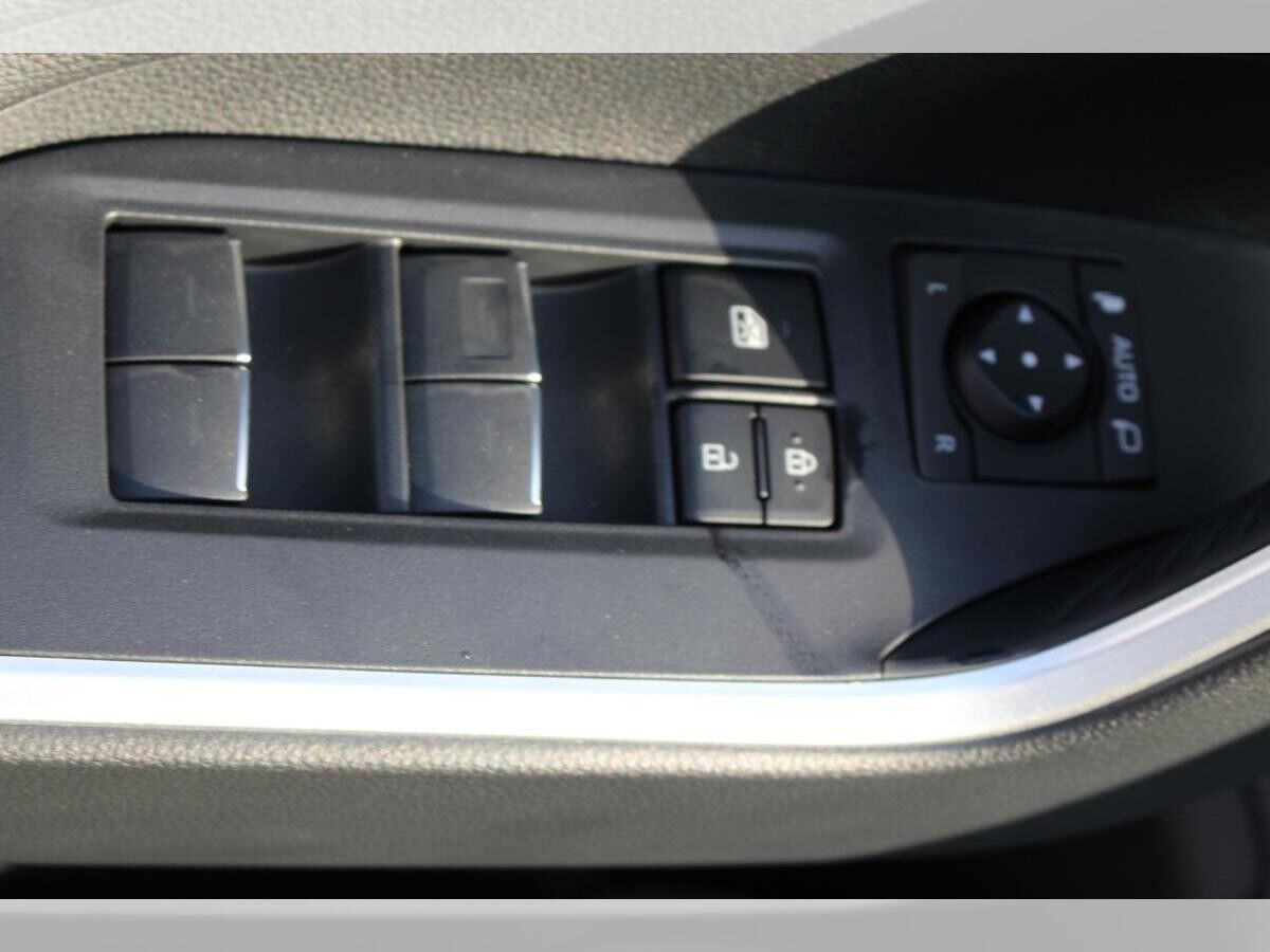 Suzuki Across 2.5 Plug-In Hybrid Comfort+ AWD