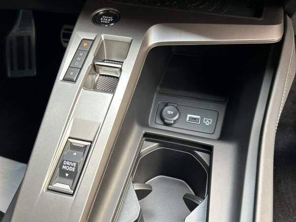 Peugeot 308 SW GT PHEV 1,6L 225 PS 165 kw