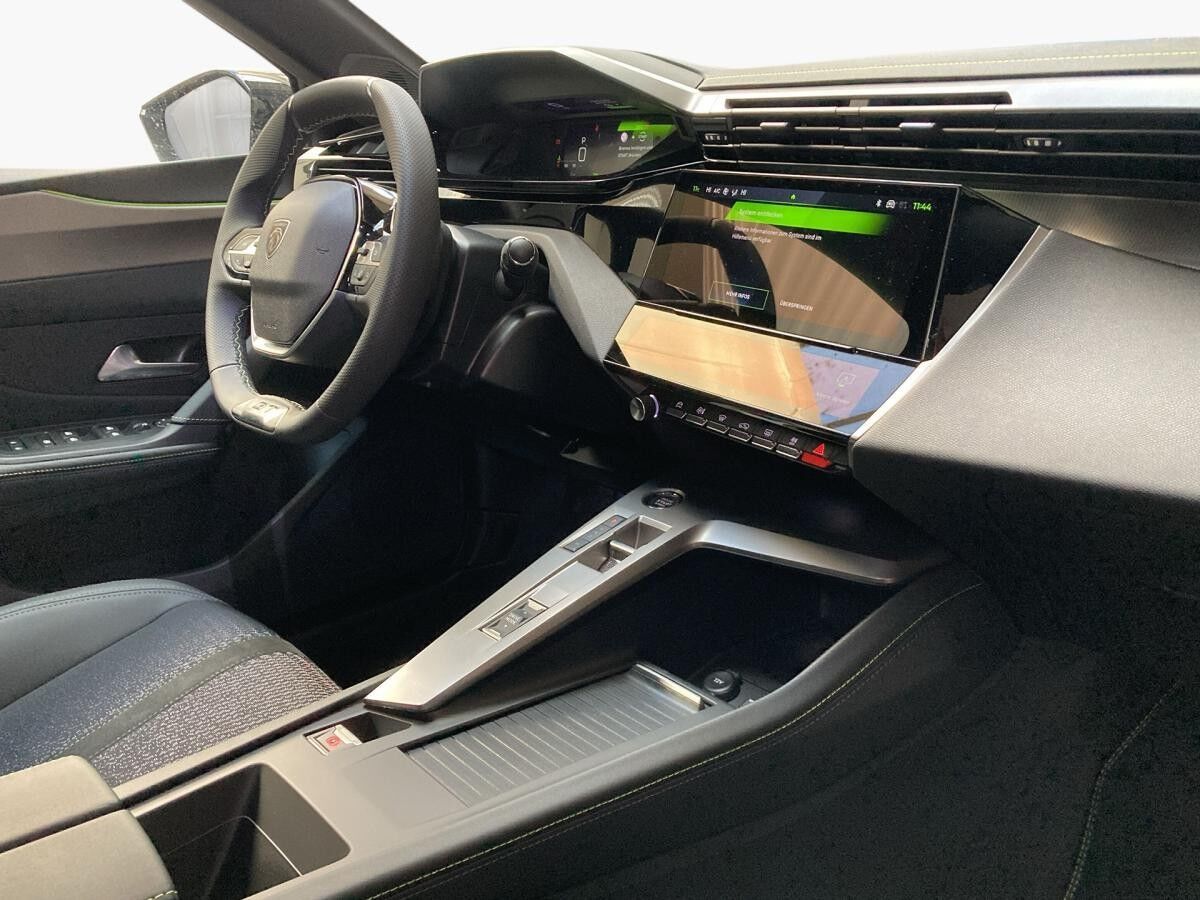 Peugeot 308 SW GT 1,2L 130PS 96kw