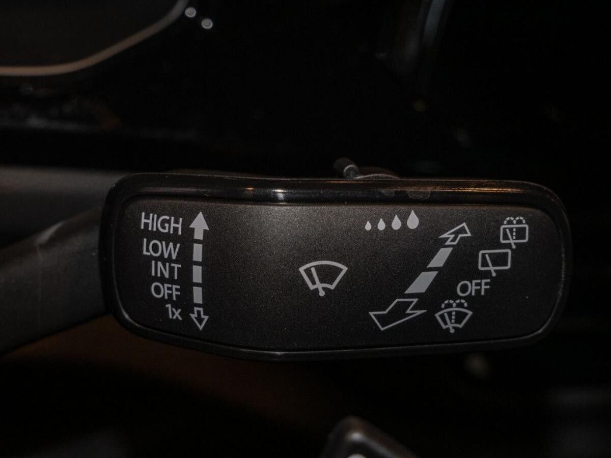 Volkswagen T-Roc R 2.0 l TSI OPF 4MOTION 221kW/300PS  7-Gang-DSG 💥Sonderleasing💥