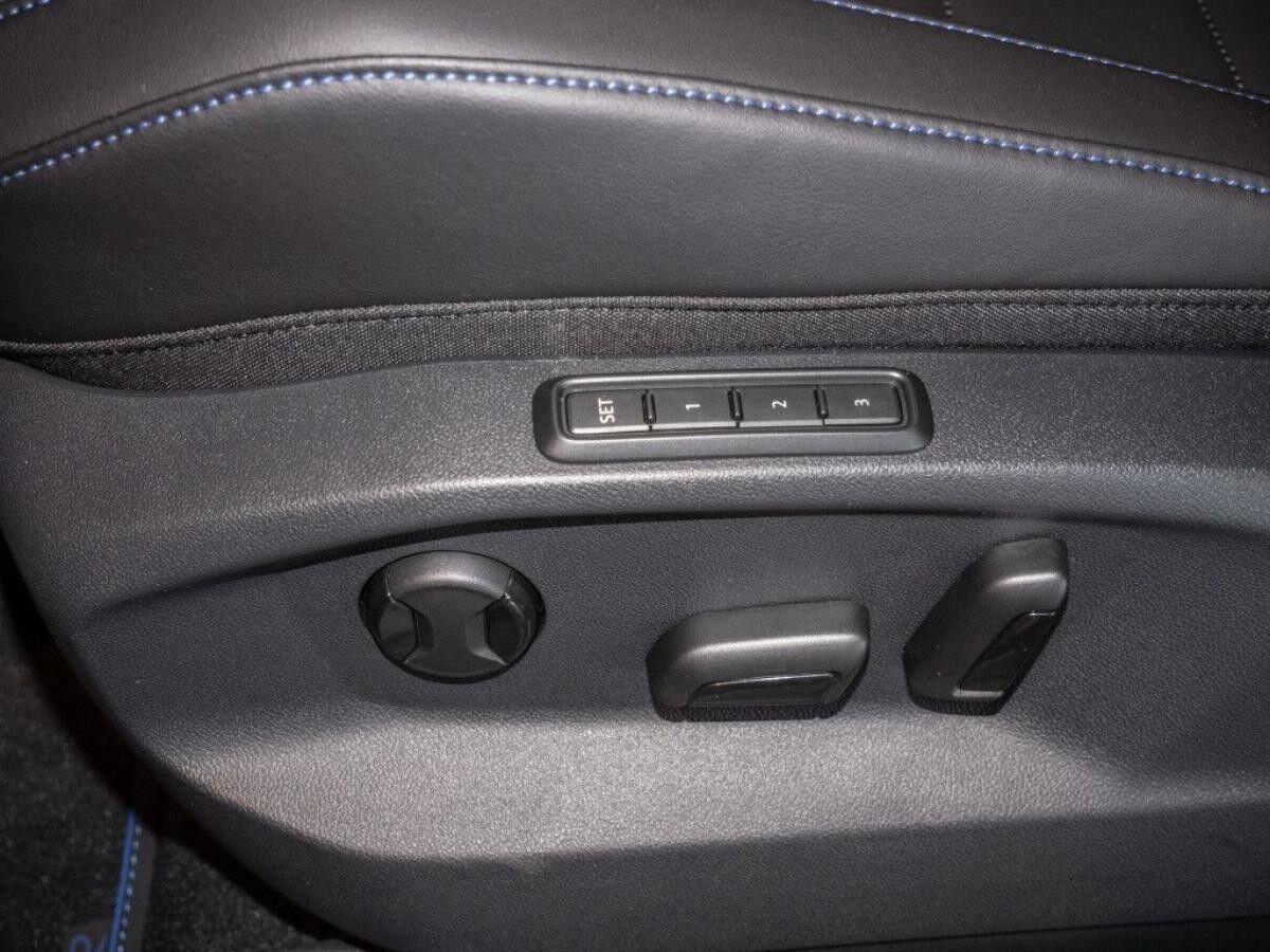 Volkswagen T-Roc R 2.0 l TSI OPF 4MOTION 221kW/300PS  7-Gang-DSG 💥Sonderleasing💥