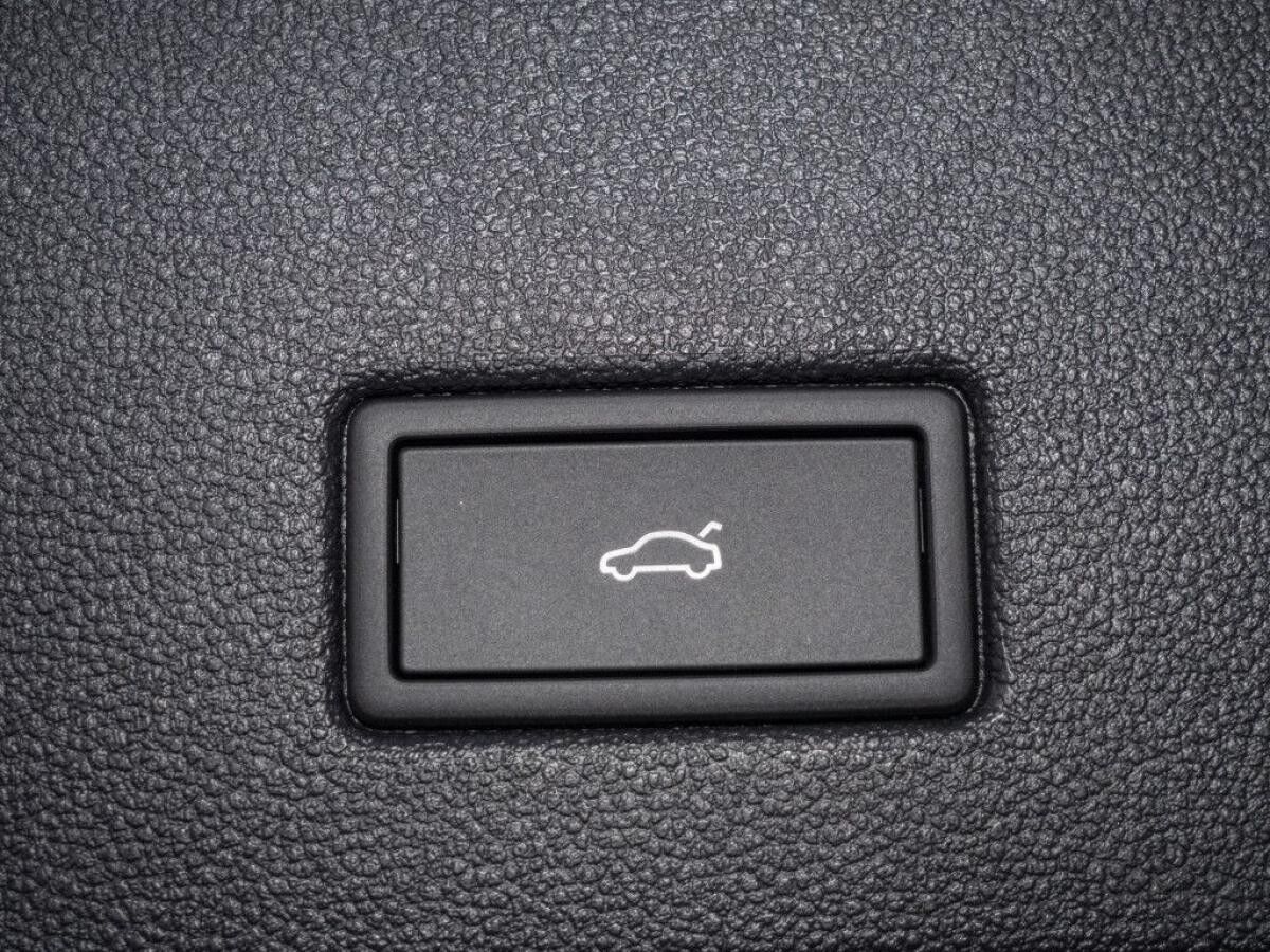 Volkswagen T-Roc R 2.0 l TSI OPF 4MOTION 221kW/300PS  7-Gang-DSG 💥Sonderleasing💥