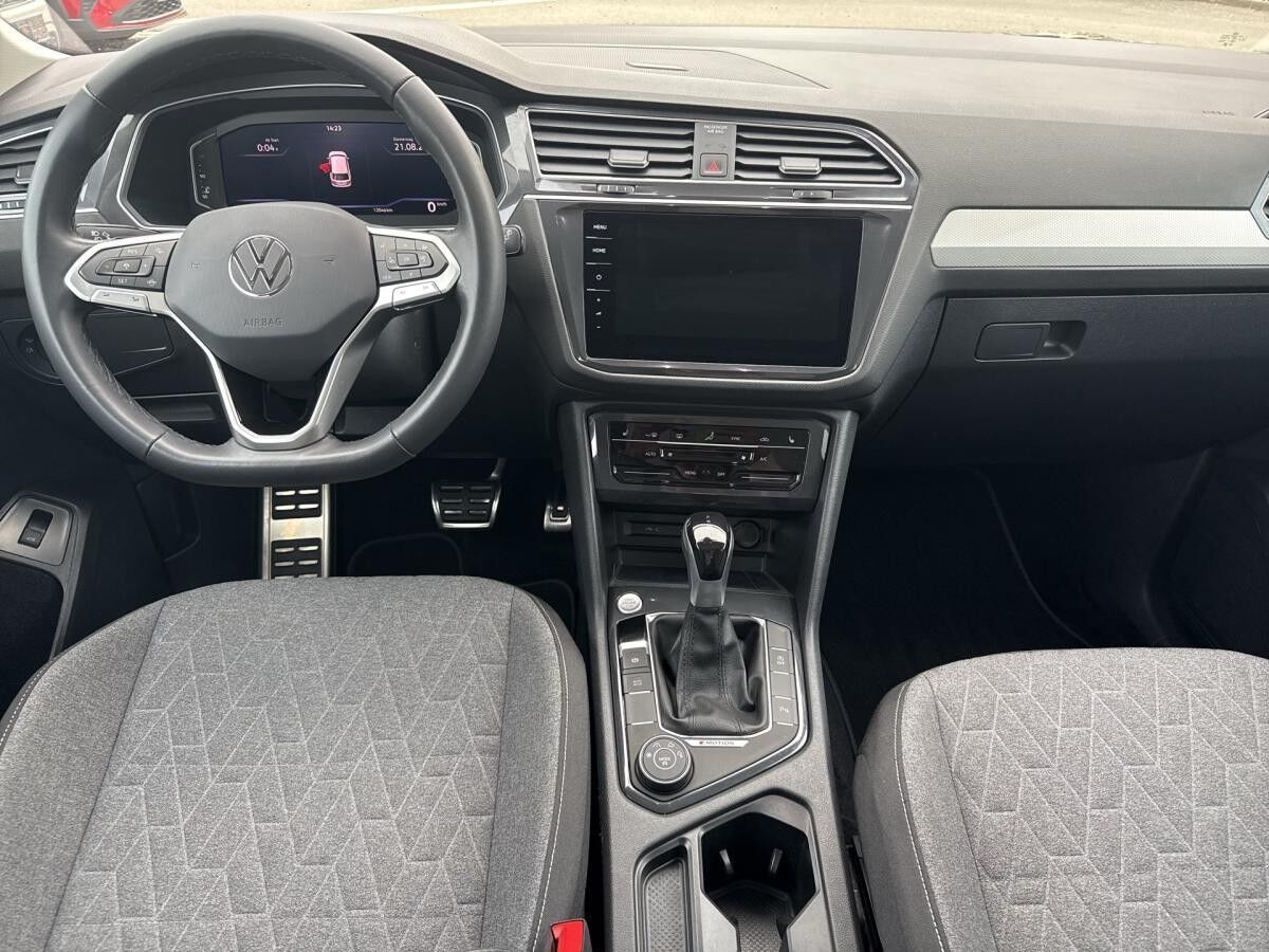 Volkswagen Tiguan Allspace MOVE TDi 4M DSG Matrix+Pano+ACC
