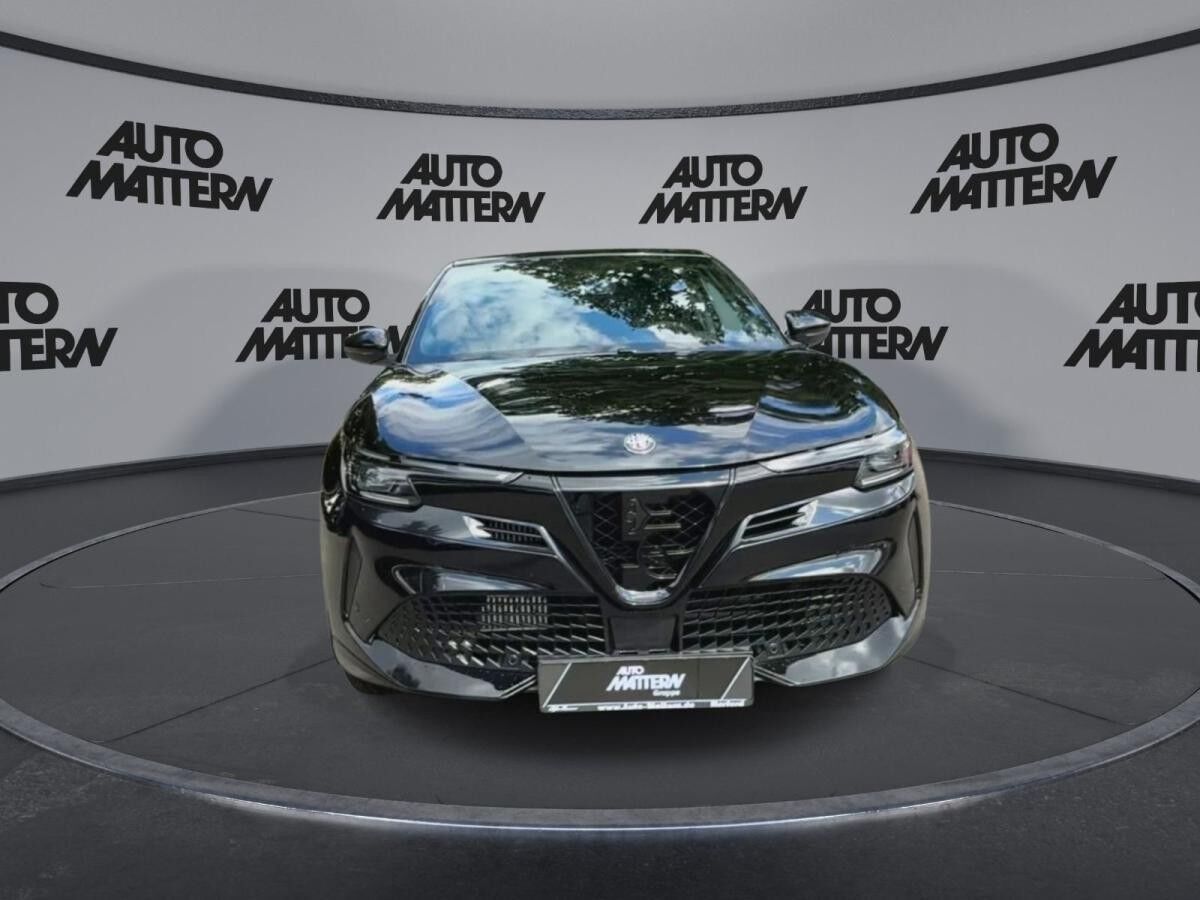 Alfa Romeo Junior 1.2 VGT Q4 Mild-Hybrid Intensa