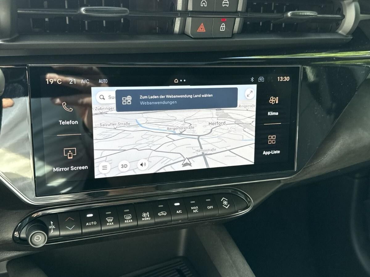 Alfa Romeo Junior 1.2 VGT Q4 Mild-Hybrid Intensa