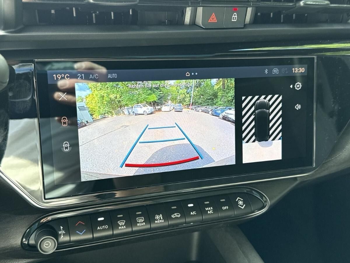 Alfa Romeo Junior 1.2 VGT Q4 Mild-Hybrid Intensa