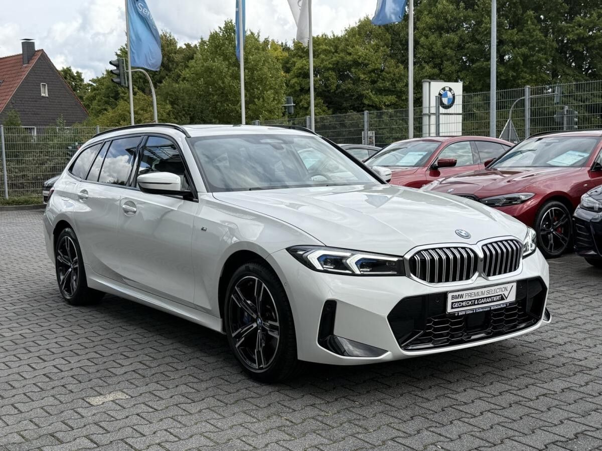 BMW 330 e xDrive Touring M Sportpaket /AHK FACELIFT