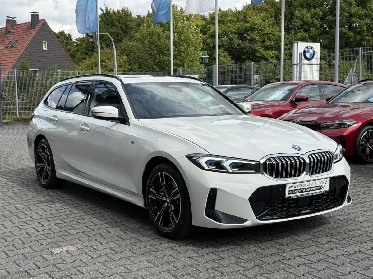 BMW 330 e Touring M Sportpaket Stop&Go FACLIFT BMW 330 e Touring M Sportpaket Stop&Go FACLIFT