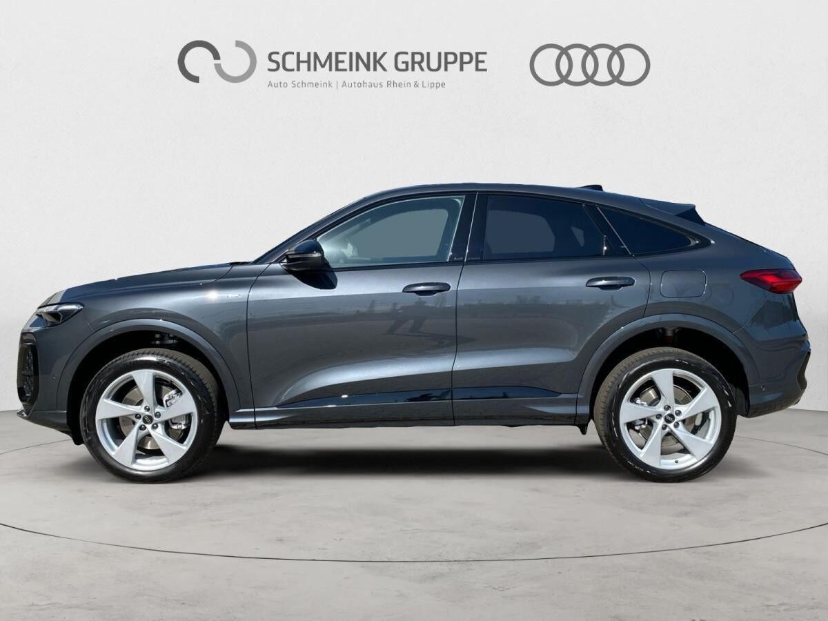Audi Q5 Sportback e-hybrid quattro 220 k W S tronic Audi Q5 Sportback e-hybrid quattro 220 k W S tronic