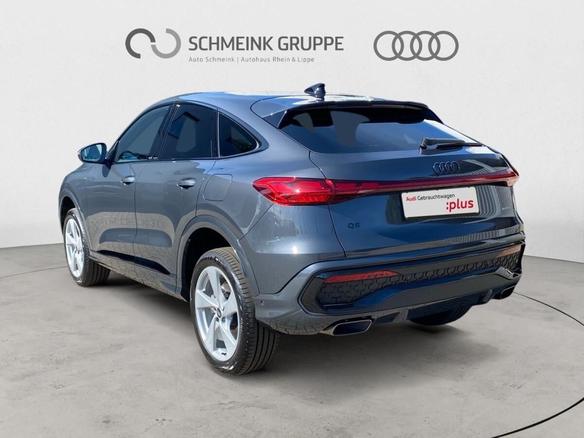 Audi Q5 Sportback e-hybrid quattro 220 k W S tronic Audi Q5 Sportback e-hybrid quattro 220 k W S tronic
