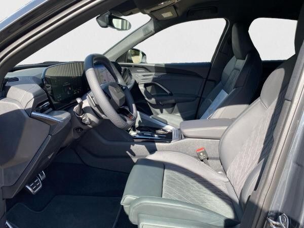 Audi Q5 Sportback e-hybrid quattro 220 k W S tronic