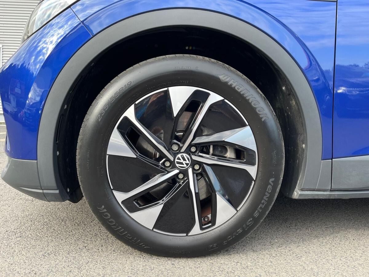 Volkswagen ID.4 Pro Performance / Navi, CCS, LED, AHK, ACC