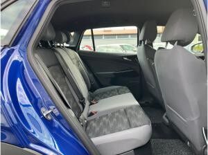 Volkswagen ID.4 Pro Performance / Navi, CCS, LED, AHK, ACC