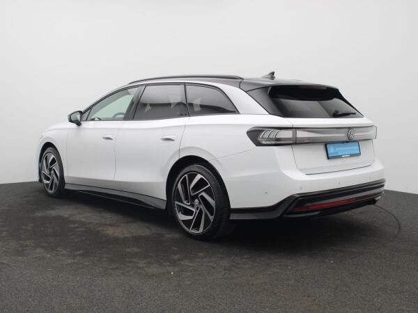 Volkswagen ID.7 Tourer Pro / Pano, 360°, Navi, Matrix, AHK