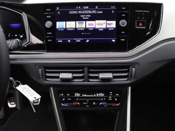 Volkswagen Polo Life 1.0 TSI/LED, PDC, AppConnect, SHZ,DAB+
